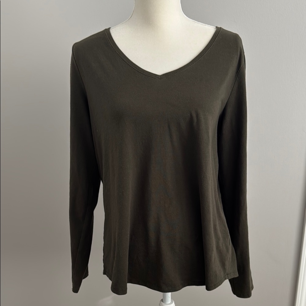 Olive Green V-Neck Long Sleeve Top